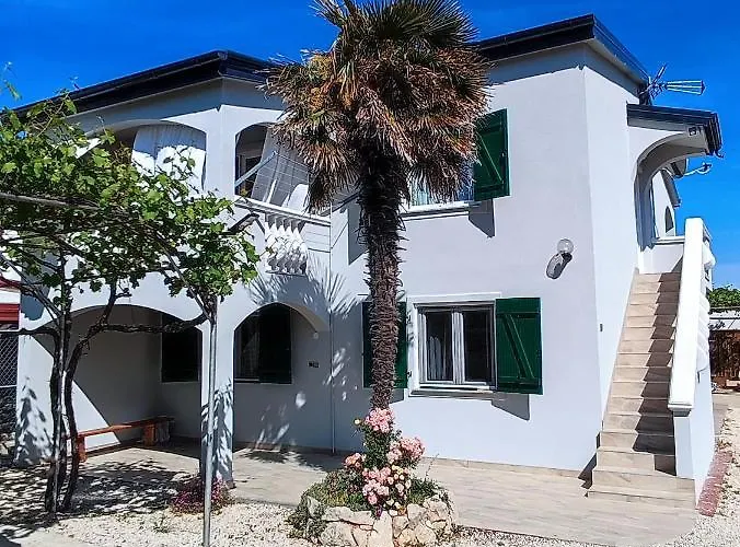 Kastelina Apartments