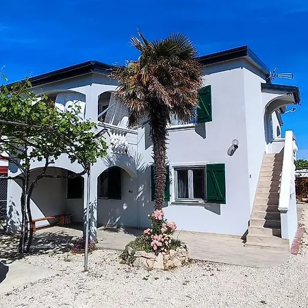 Kastelina Apartments Vir Exterior photo
